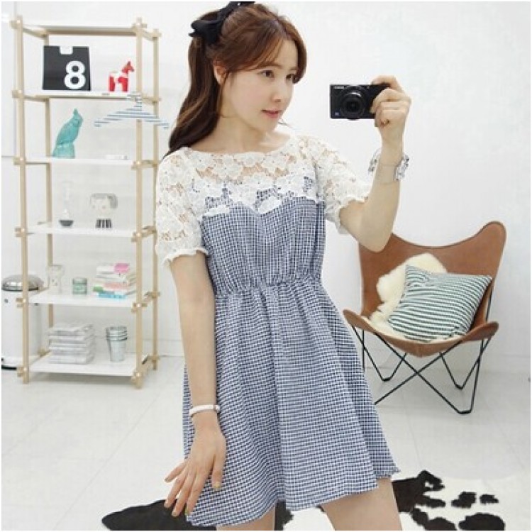 TE9917WJYS Korean style lace petal spicing check gentlewomen dress